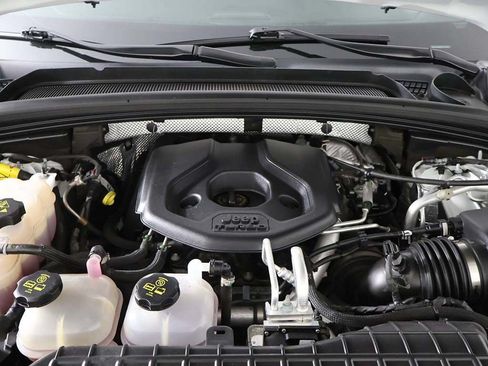 Used 2023 Jeep Grand Cherokee 4WD 4xe image 24