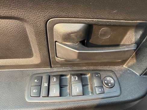 Used 2019 RAM 1500 Express w/ Wheel & Sound Group AWD/4WD image 17