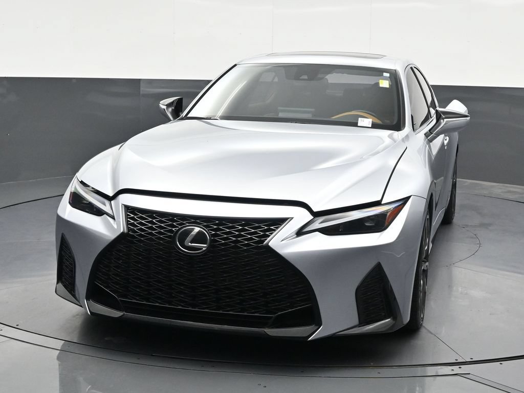 Used 2024 Lexus IS 350 F Sport RWD image 9