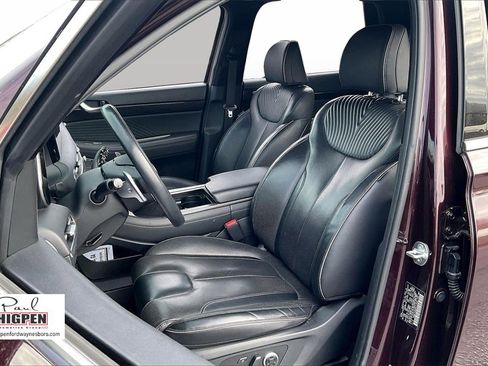 Used 2024 Hyundai Palisade Calligraphy image 23