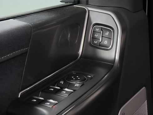 Used 2024 Ford F150 Lariat AWD/4WD image 24