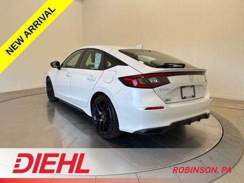 Used 2023 Honda Civic Sport image 5