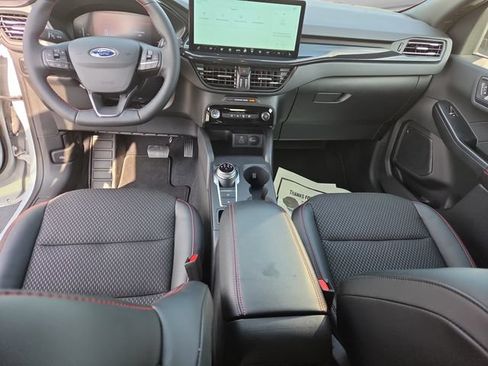 New 2026 Ford Escape ST-Line w/ Tech Pack #1 FWD image 39