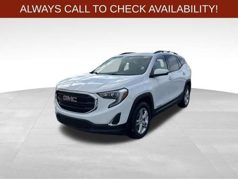 Used 2020 GMC Terrain SLE w/ Driver Convenience Package image 3