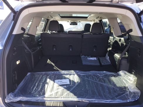 New 2026 Subaru Ascent Limited w/ Popular Package #2 AWD/4WD image 6
