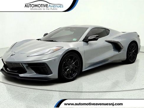 Used 2025 Chevrolet Corvette Stingray Coupe w/ Battery Protection Package RWD image 1