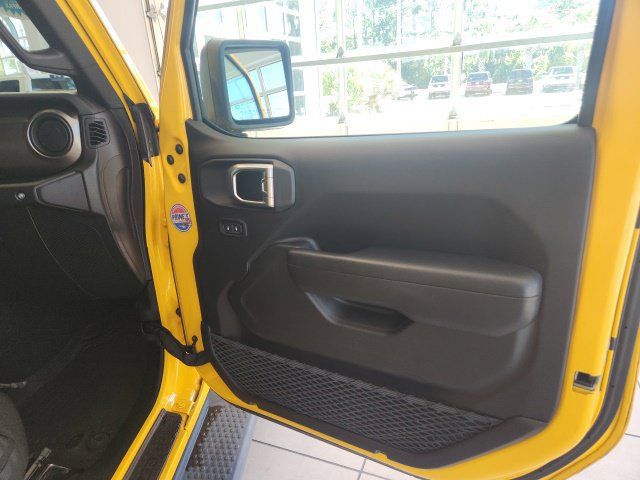 Used 2018 Jeep Wrangler Unlimited Sport S AWD/4WD image 19