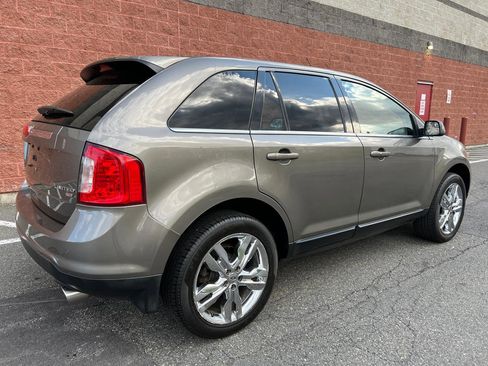 Used 2013 Ford Edge Limited AWD/4WD image 5