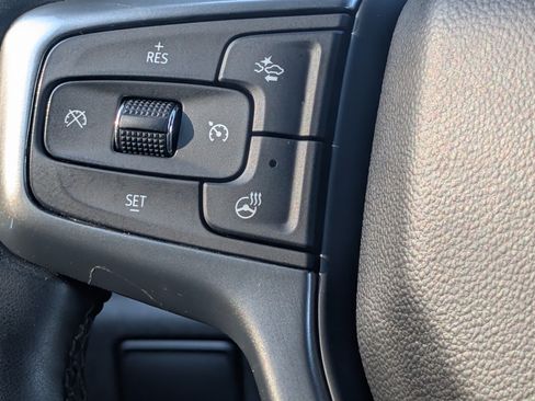 Used 2024 Chevrolet Silverado 1500 LT RWD image 34