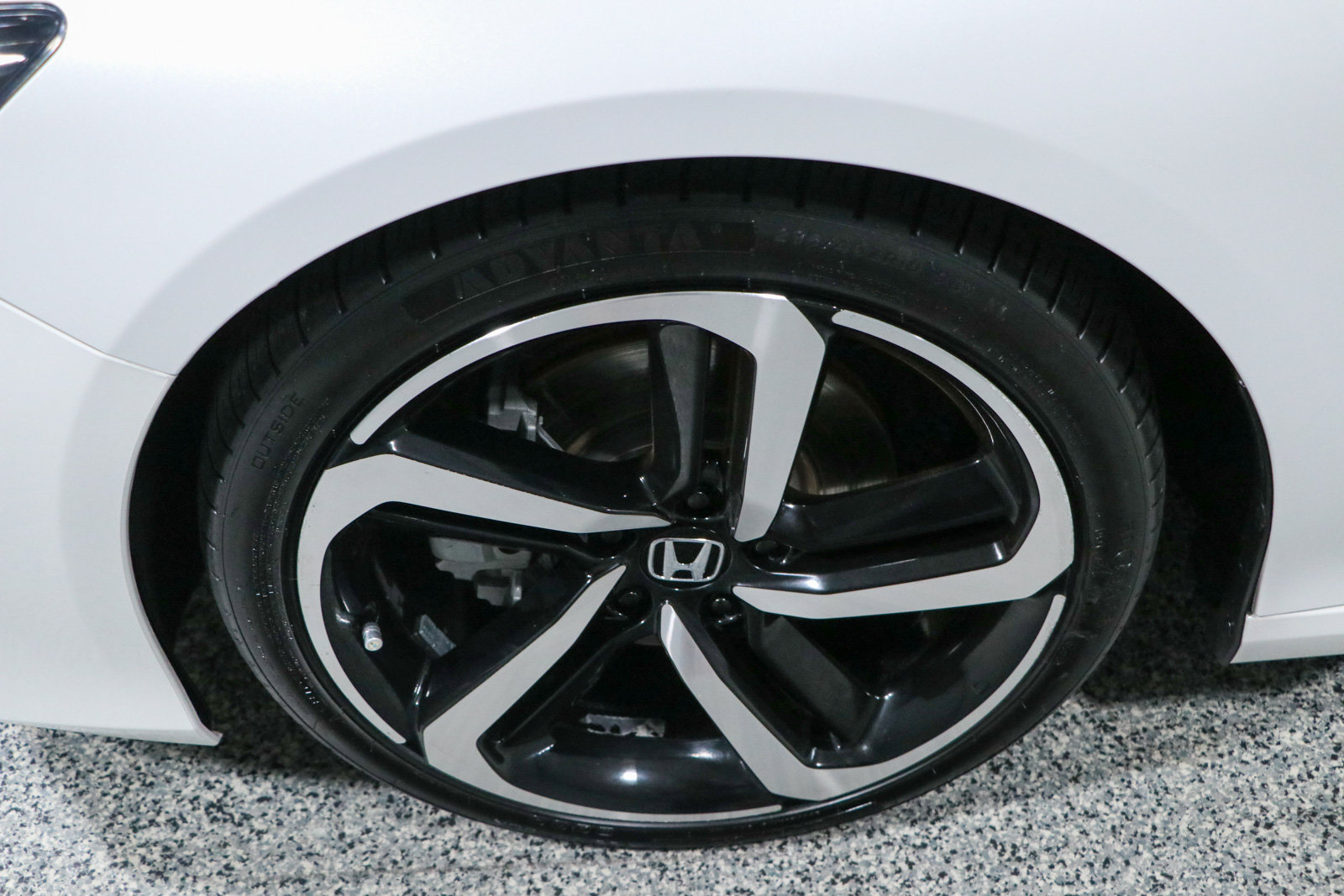 Used 2022 Honda Accord Sport image 11