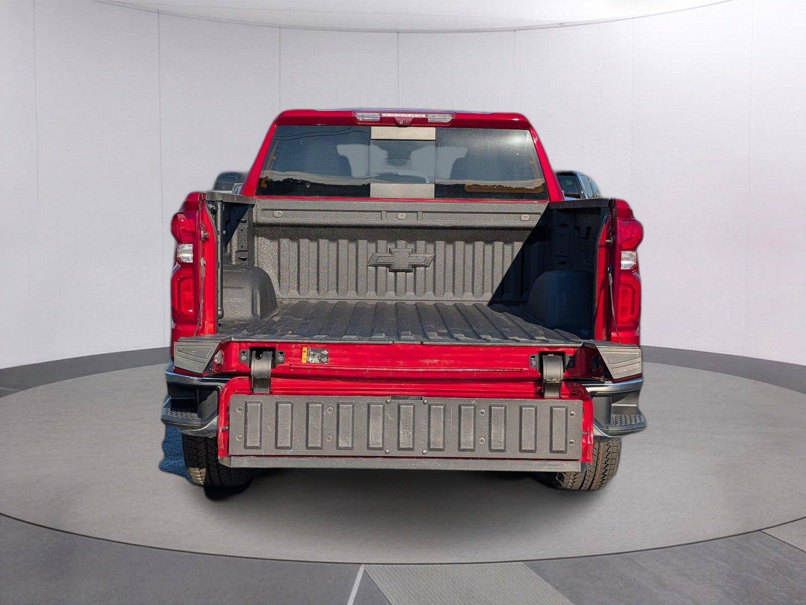 Certified 2024 Chevrolet Silverado 1500 LTZ w/ LTZ Premium Package AWD/4WD image 6