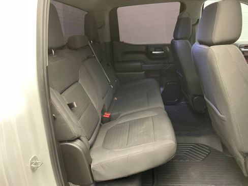 Used 2021 Chevrolet Silverado 1500 LT AWD/4WD image 26