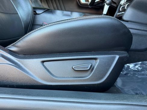 Used 2020 Ford Mustang Premium RWD image 30