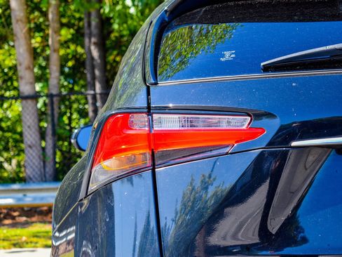 Used 2016 Lexus NX 200t FWD image 12