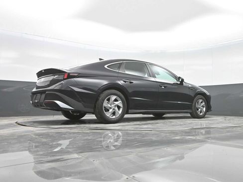 Used 2025 Hyundai Sonata SE FWD image 37