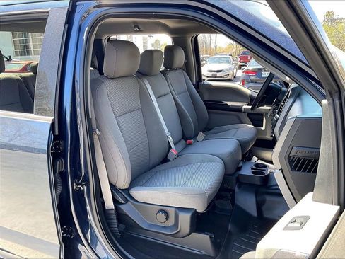 Used 2018 Ford F150 XLT AWD/4WD image 11