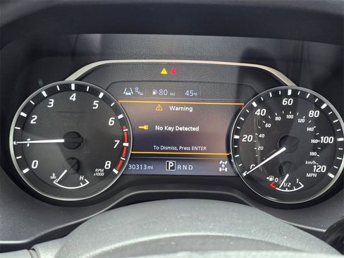 Used 2021 Nissan Titan SV w/ Accessory Utility Package image 60