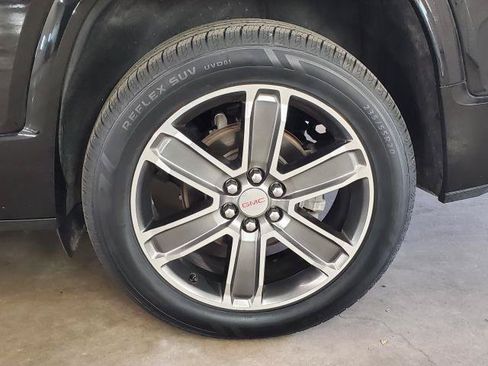 Used 2019 GMC Acadia Denali FWD image 5
