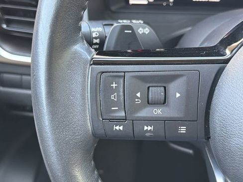 Used 2022 Nissan Rogue Platinum w/ Head-Up Display Package image 13