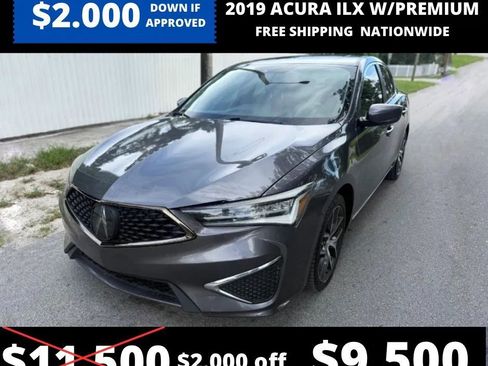 Used 2019 Acura ILX FWD image 2