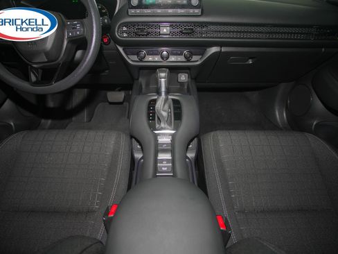 Certified 2024 Honda HR-V LX image 30
