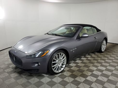 Used 2013 Maserati GranTurismo Sport image 48