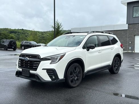Used 2023 Subaru Ascent Onyx Edition Limited AWD/4WD image 3