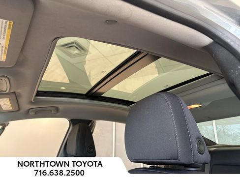 Used 2024 Chevrolet Malibu LT image 14