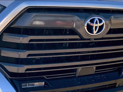 Used 2023 Toyota Tundra Limited image 28