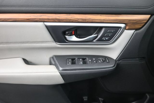 Used 2020 Honda CR-V Touring image 26