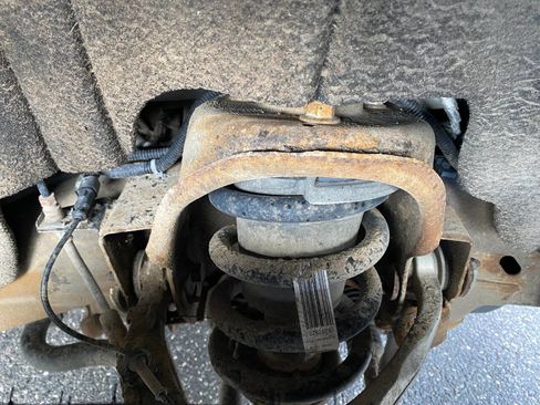 Used 2014 Chevrolet Silverado 1500 LT w/ LT Convenience Package image 28