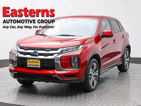 Used 2023 Mitsubishi Outlander Sport ES AWD/4WD image 1
