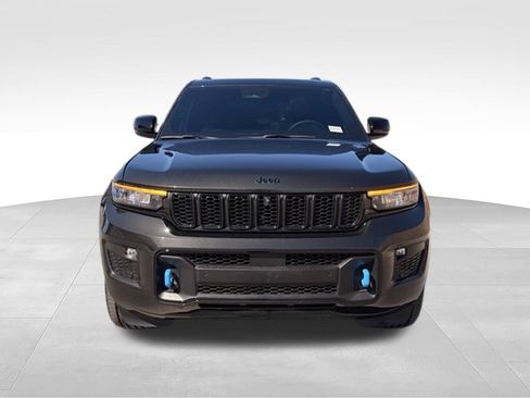 Used 2024 Jeep Grand Cherokee Limited 4xe AWD/4WD image 4