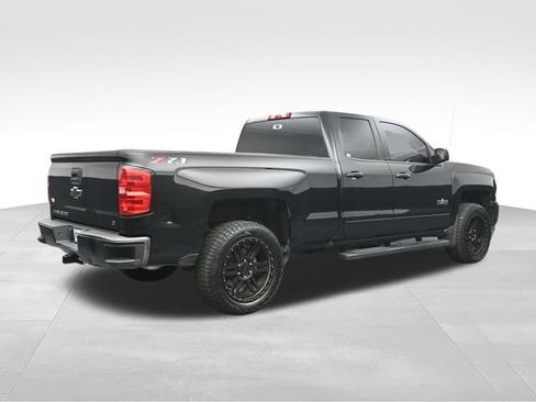Used 2018 Chevrolet Silverado 1500 LT w/ Texas Edition AWD/4WD image 10