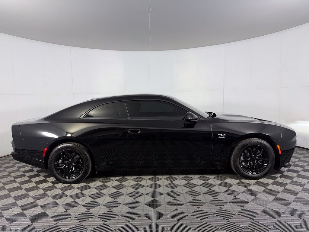 Used 2025 Dodge Charger Daytona R/T w/ Quick Order Package 25M R/T AWD/4WD image 6