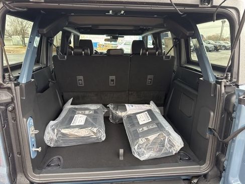New 2025 Ford Bronco Badlands AWD/4WD image 11