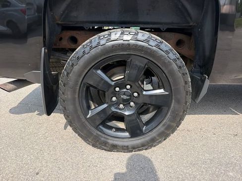 Used 2016 Chevrolet Silverado 1500 W/T w/ Black Out Edition AWD/4WD image 29