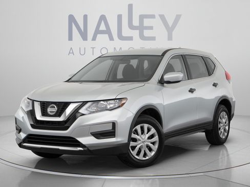 Used 2018 Nissan Rogue SV w/ Sun & Sound Touring Package FWD image 9