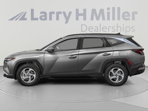 Used 2024 Hyundai Tucson SEL w/ Convenience Package AWD/4WD image 3