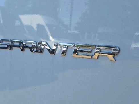 Used 2025 Mercedes-Benz Sprinter 2500 image 16