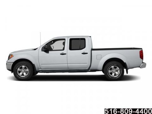 Used 2013 Nissan Frontier SV w/ SV Value Truck Pkg image 7