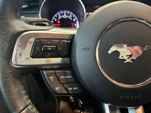 Used 2016 Ford Mustang V6 w/ Equipment Group 051A image 19