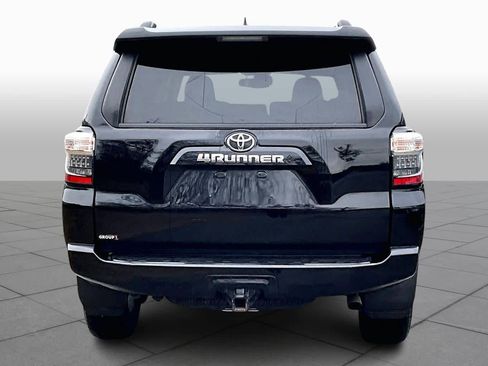 Used 2023 Toyota 4Runner SR5 Premium image 7