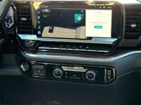 Used 2024 Chevrolet Silverado 2500 LT image 13