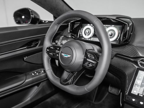 New 2026 Aston Martin V8 Vantage S image 19