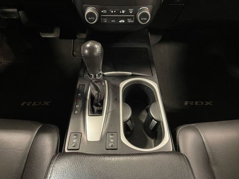 Used 2016 Acura RDX AWD image 11