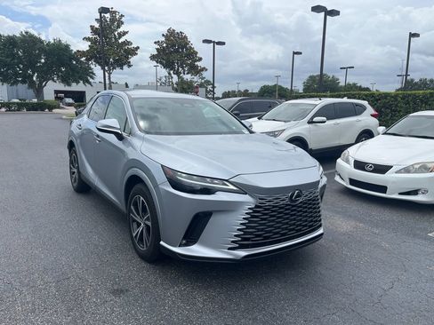 Used 2025 Lexus RX 350 FWD w/ Technology Package image 7