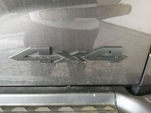 Used 2022 RAM 3500 Limited AWD/4WD image 9
