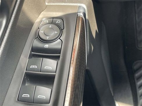 Used 2021 Chevrolet Silverado 1500 LT w/ Convenience Package II image 25