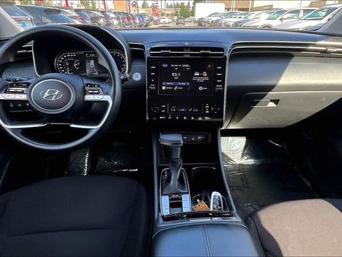 Certified 2024 Hyundai Tucson SEL image 11